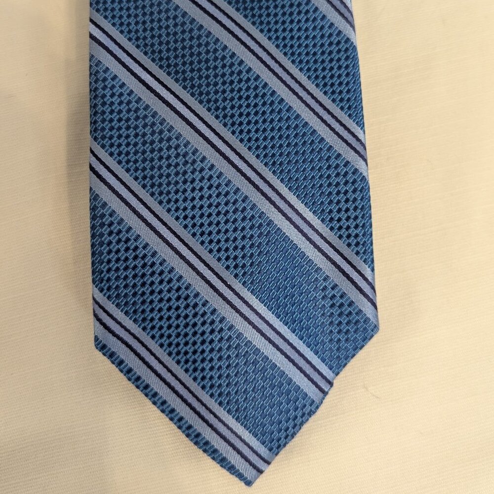 Robert Talbott Best of Class Men's 100% Silk Tie Blue Stripe ~Hand Sewn in USA!